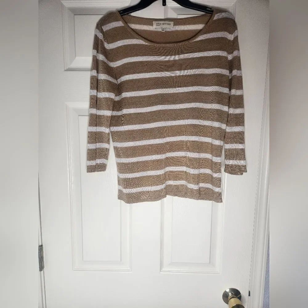 Jones New York M Striped White Tan 3/4 Sleeve Knit Women’s Top
